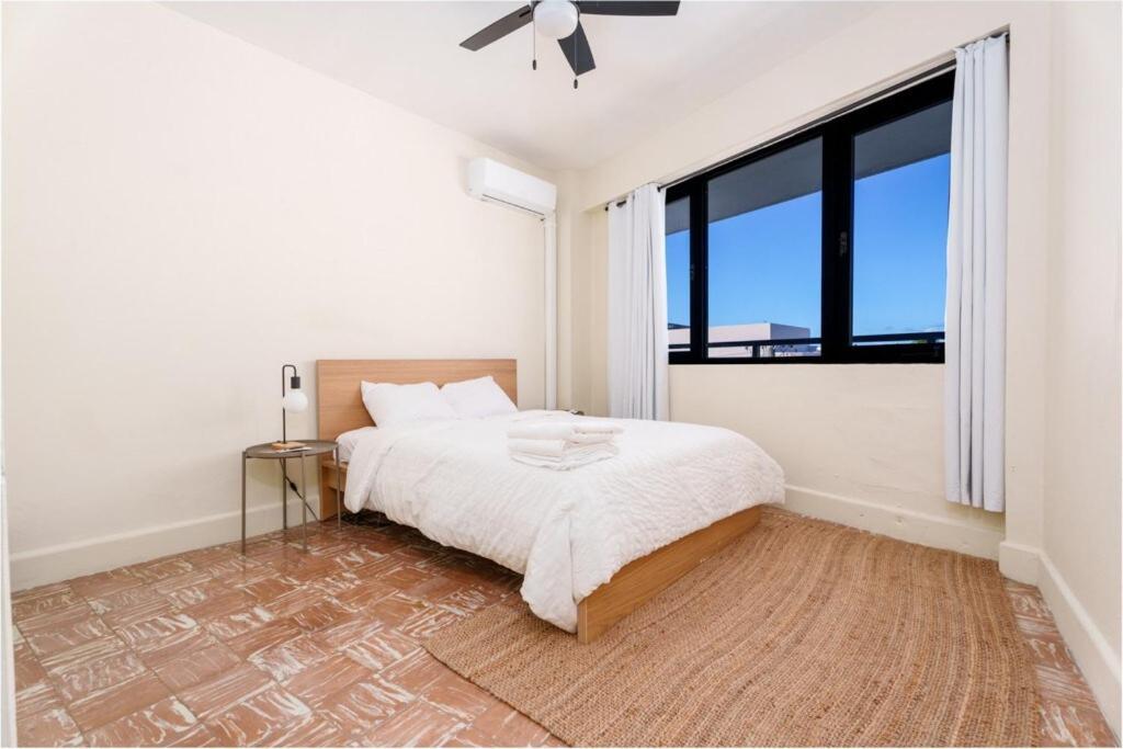 Sunny Escape Pool Apartment San Juan Ngoại thất bức ảnh